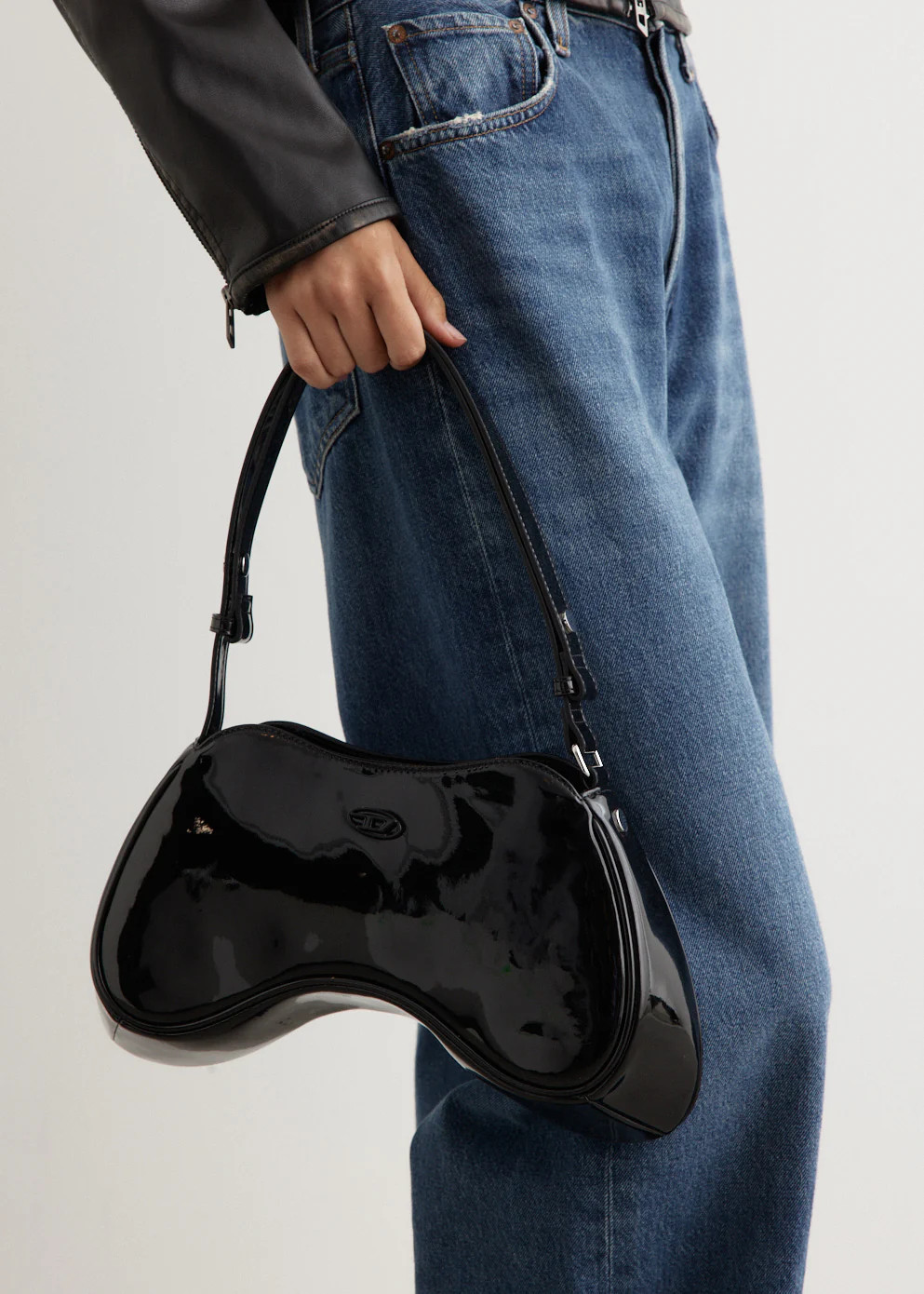 Play Shoulder Crossbody Bag | Incu