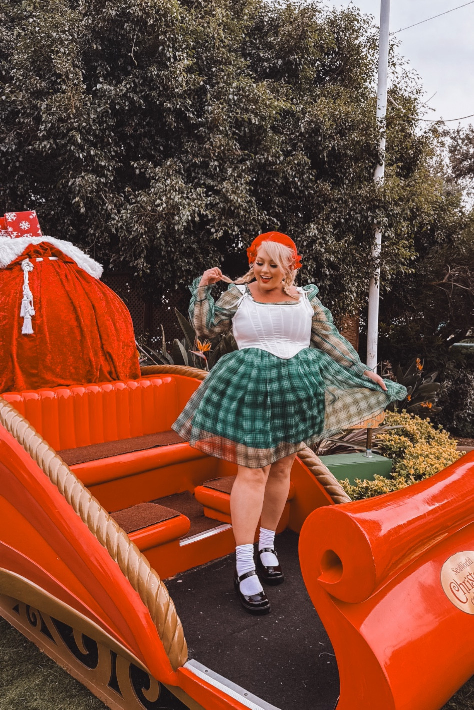 christmas ootd
white corset top
plaid green dress
red beret
black mary jane shoes

#LTKHoliday #LTKPlusSize #LTKMidsize
