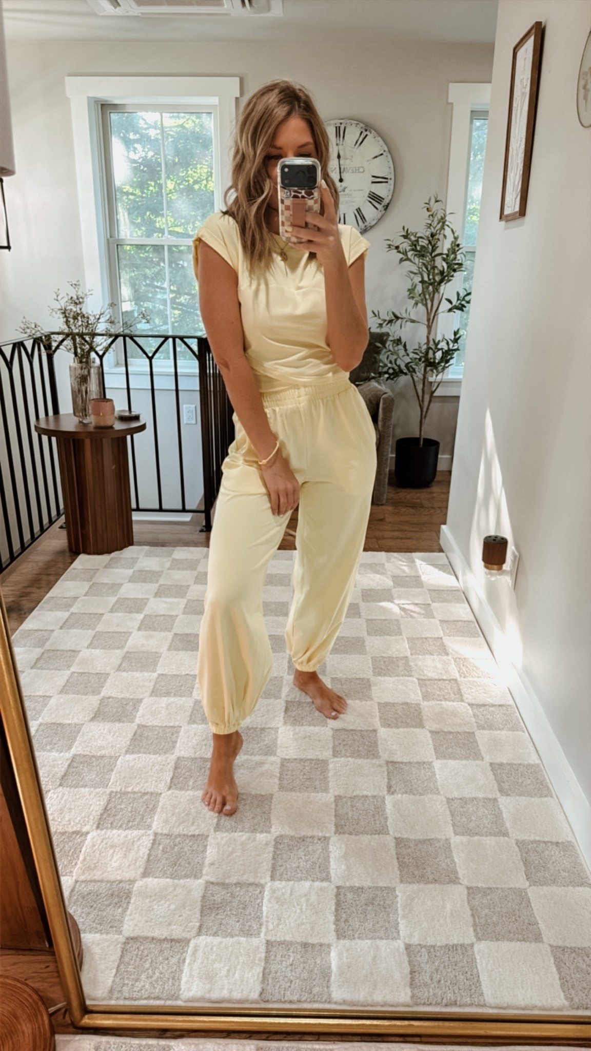 Another @amazonfindsandfashion set! This could be casual or athletic. The color options are endless. I’m wearing size XS! #amazonfashion

#LTKootd #LTKmomlife #LTKgrwm