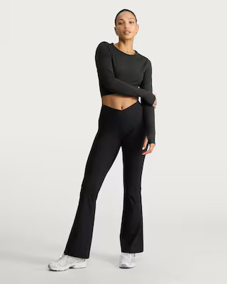 F&F Active Crossover Waist Yoga Trousers in Black | Tesco F&F
