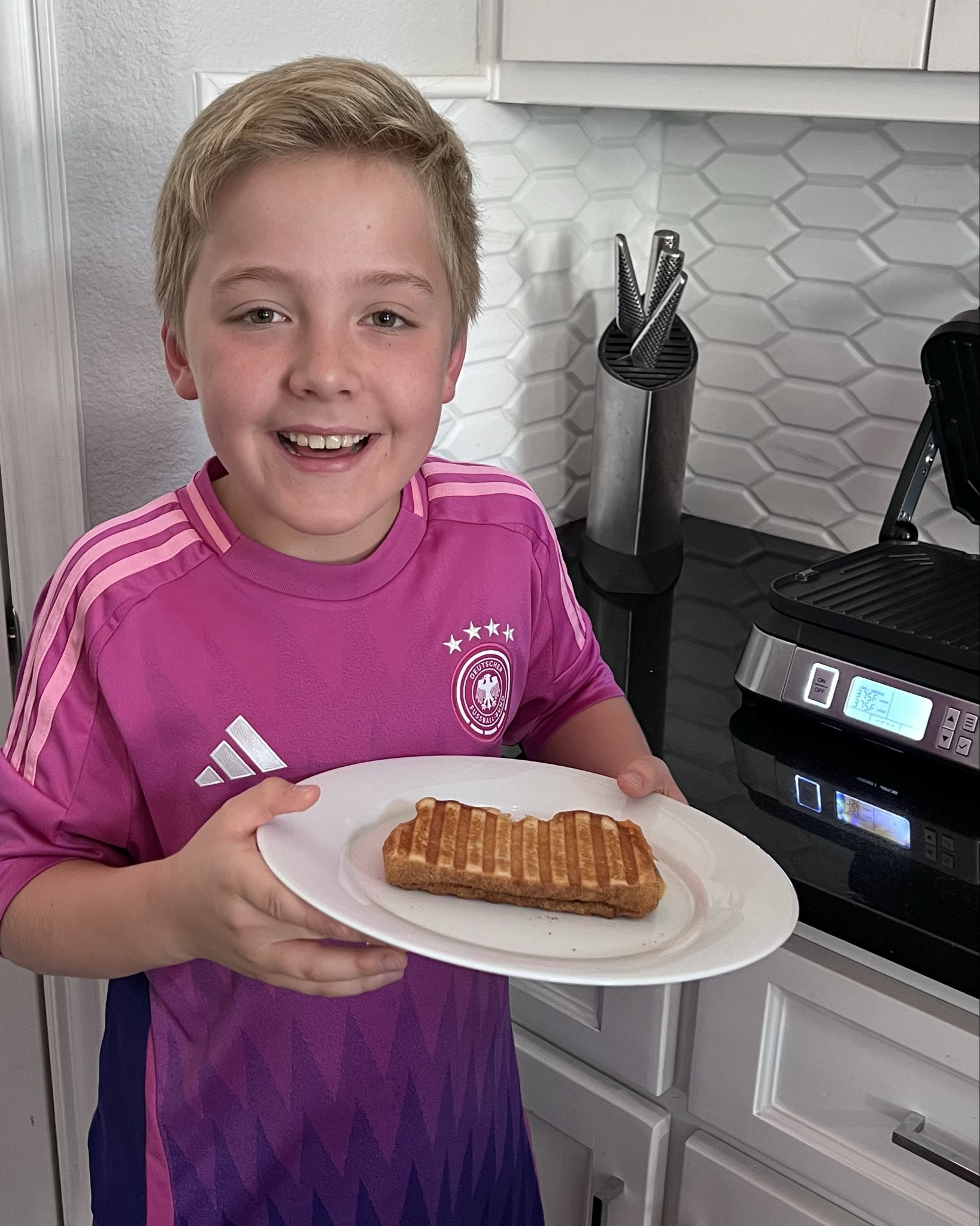 When the boys asked for grilled cheese on their day off, it’s the griddler every time! We also use this all the time for the perfect pancakes!

#LTKFamily #LTKHome #LTKGiftGuide