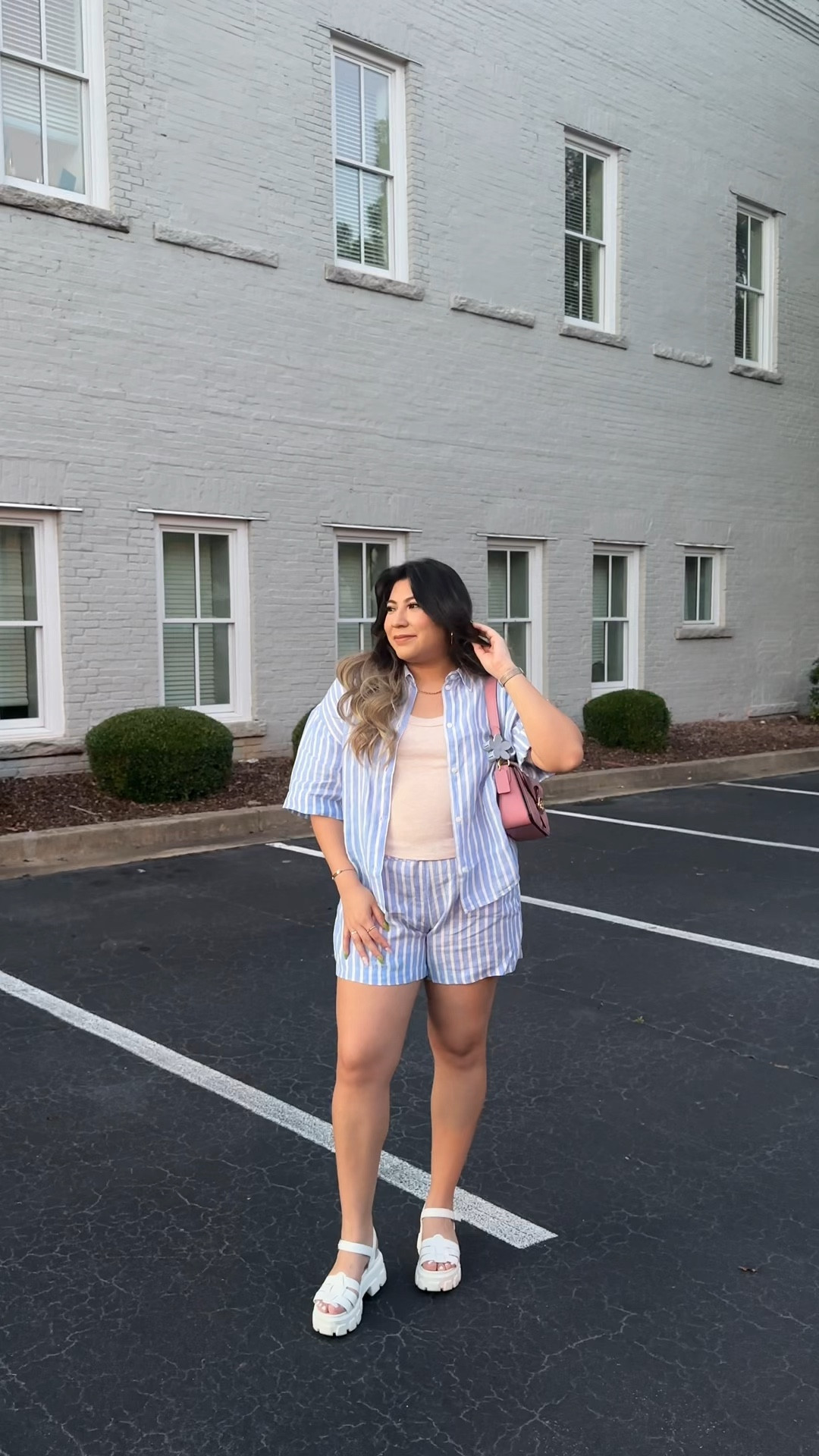 💙

#LTKSeasonal #LTKfindsunder50 #LTKbeauty