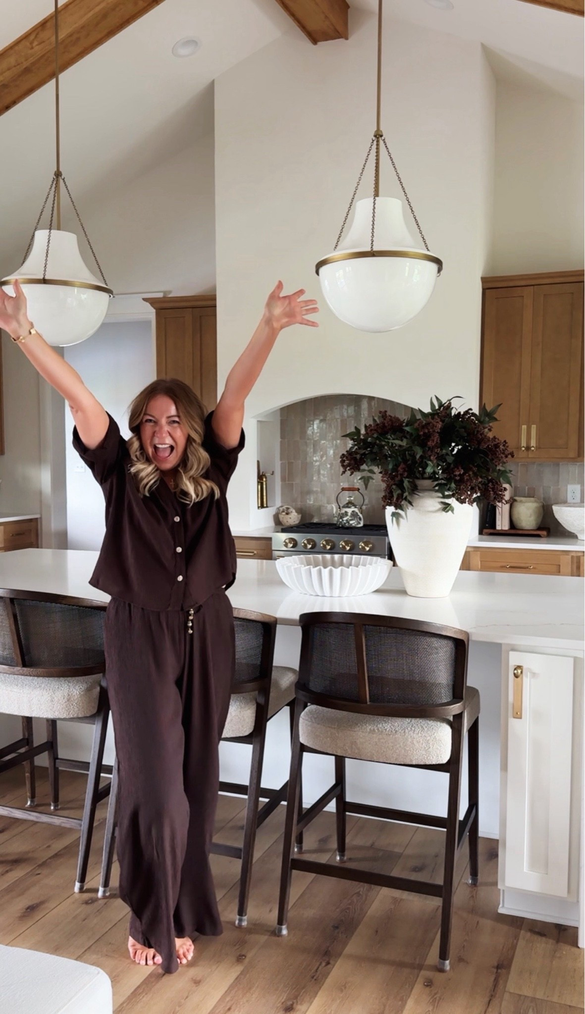 ✨ DON’T OVERTHINK IT! Easy, affordable, practical ways I’m making my home look designer… on an budget. 🤯

#LTKSaleAlert #LTKHome #LTKSeasonal