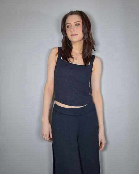 20% off Parade code: MADISONLOVEDAYBLOG Perfect rib cami, comfort rib wife leg slit pants, loungewear, lounge set, comfy outfit, travel outfit, lazy day outfit, lounge outfit, 

#LTKsalealert #LTKfindsunder50 #LTKfindsunder100