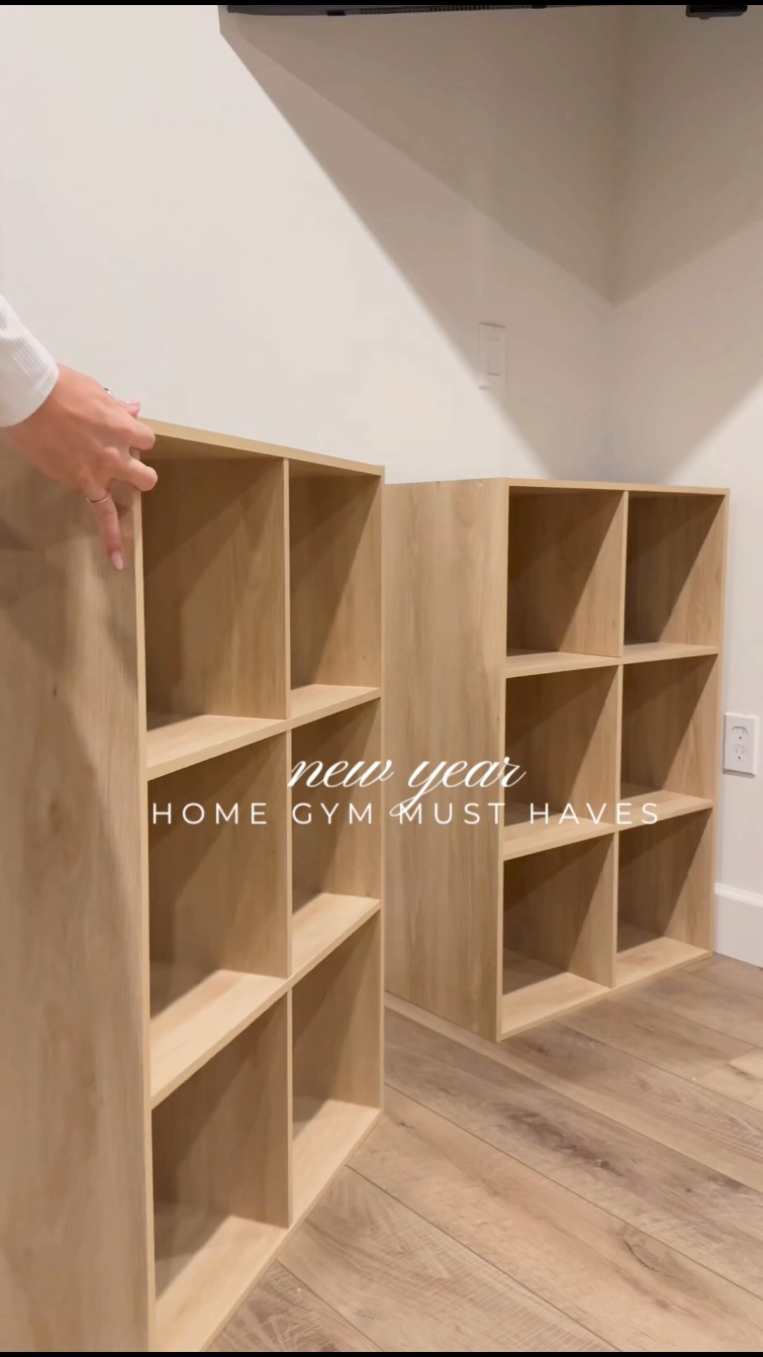 Home gym must haves!

Home, home finds, home gym, at home workout, cube organizer, storage solution, organizing hack, gym gear, gym accessories 

#LTKfitnessgoals #LTKActive #LTKHome