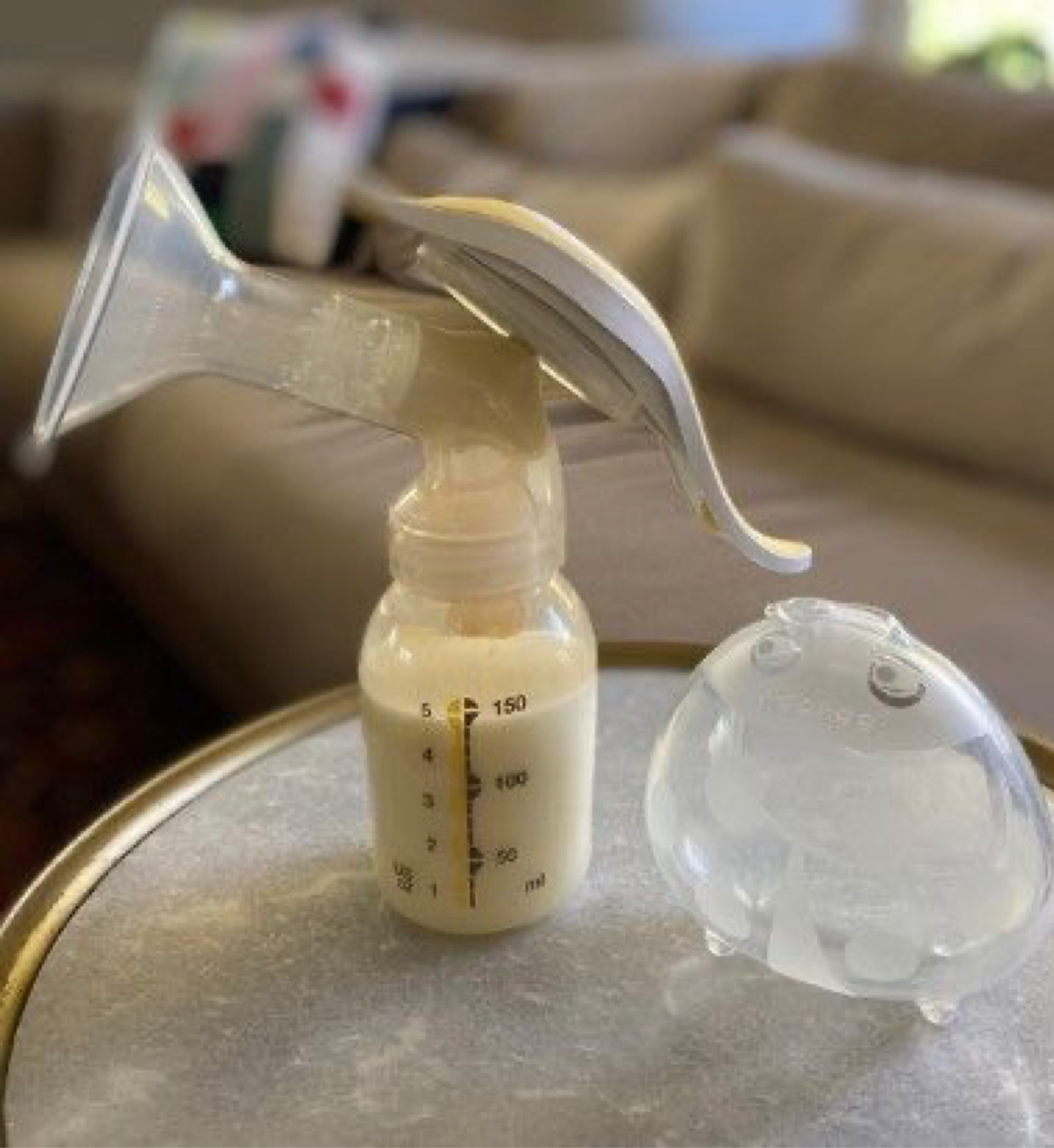 Every breastfeeding mom needs a Medela hand pump or a hand pump of some sort 🍼 Perfect for on the go, quick relief, and of course in the situation of an emergency! It’s compact, efficient, and a lifesaver in a pinch! #Breastfeeding #PumpingMom 