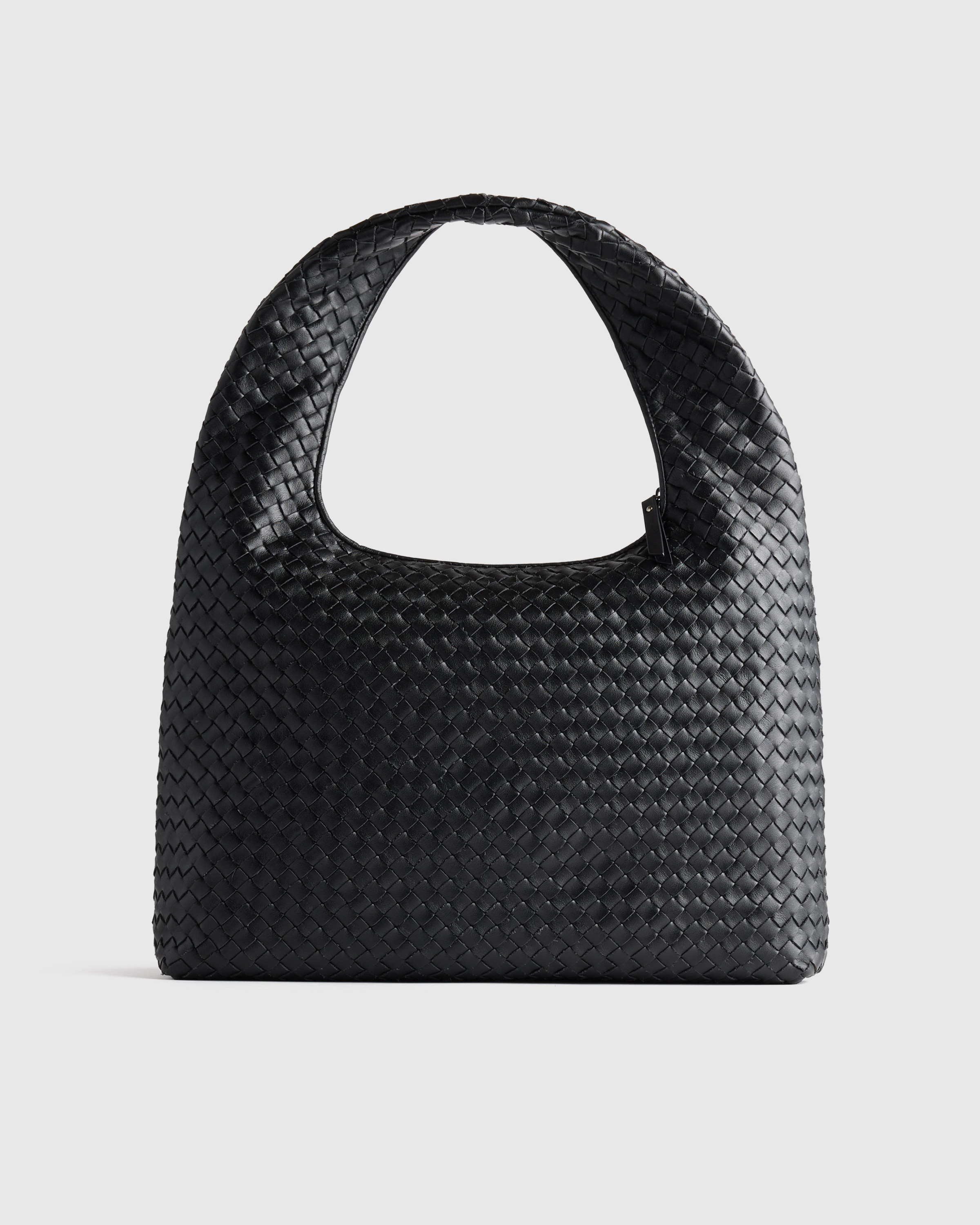 Quince | Women's Italian Leather Handwoven Shoulder Bag in Black | Quince