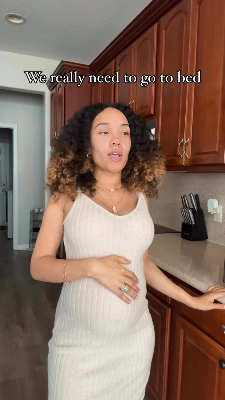 this dress is so comfy and breathable especially with being pregnant in the summer! this summer heat is no joke🔥

#pregnant #pregnancycravings #pregnantbelly #pregnancyproblems #preggolife

#LTKBump #LTKBaby #LTKFindsUnder50