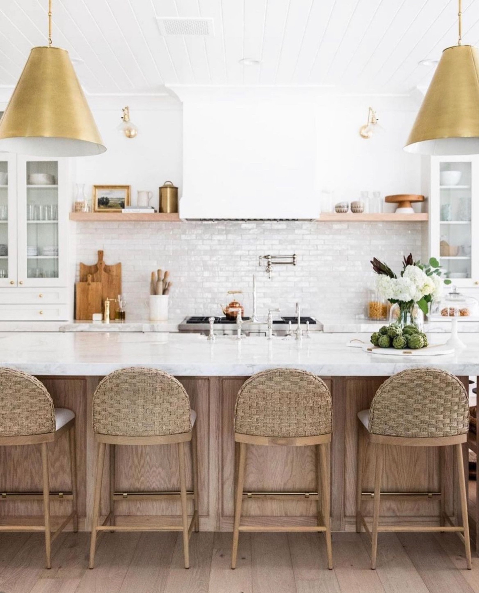 kpd the daily dose: shop this kitchen 
design: @houseoffourdesign
photo: @kaylabowenphotography

#LTKhome #LTKstyletip