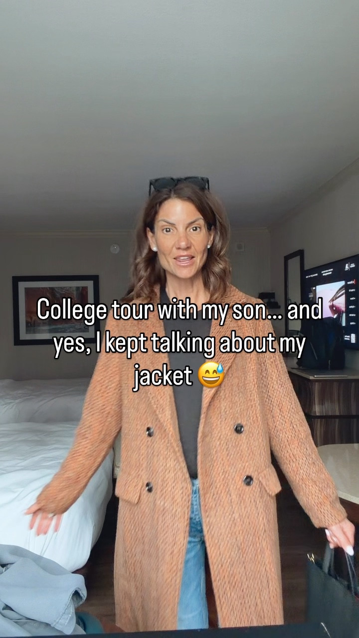 Here is what I wore to my sons college tour. I got a lot of compliments on the jacket. I am wearing it in a size small. I am 5'7" tall. My jeans are a mid rise, no stretch, and fit true to size.  Here is the lonk for the T-shirt, https://go.shopmy.us/p-49703820

#LTKWorkwear #LTKOver40 #LTKootd
