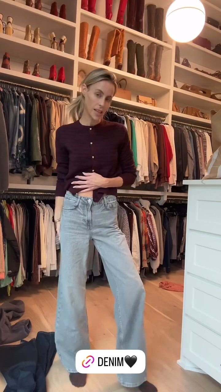 the same high waisted wide leg jeans that i have in blue… also come in grey! love these paired with this cute sweater. 

#LTKWatchNow #LTKStyleTip