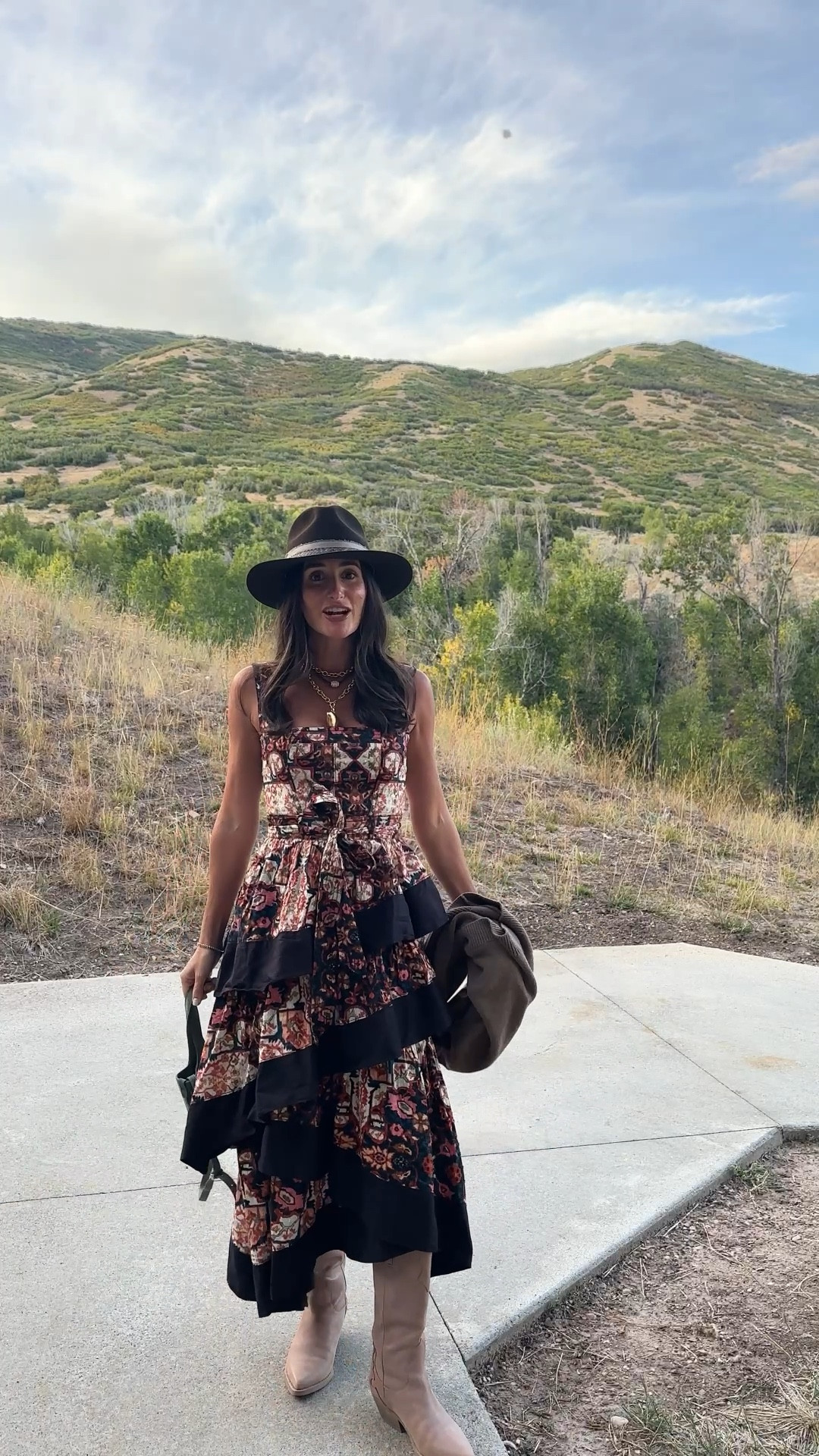 Dinner look!🤎 

#LTKFindsUnder50 #LTKFindsUnder100 #LTKSeasonal