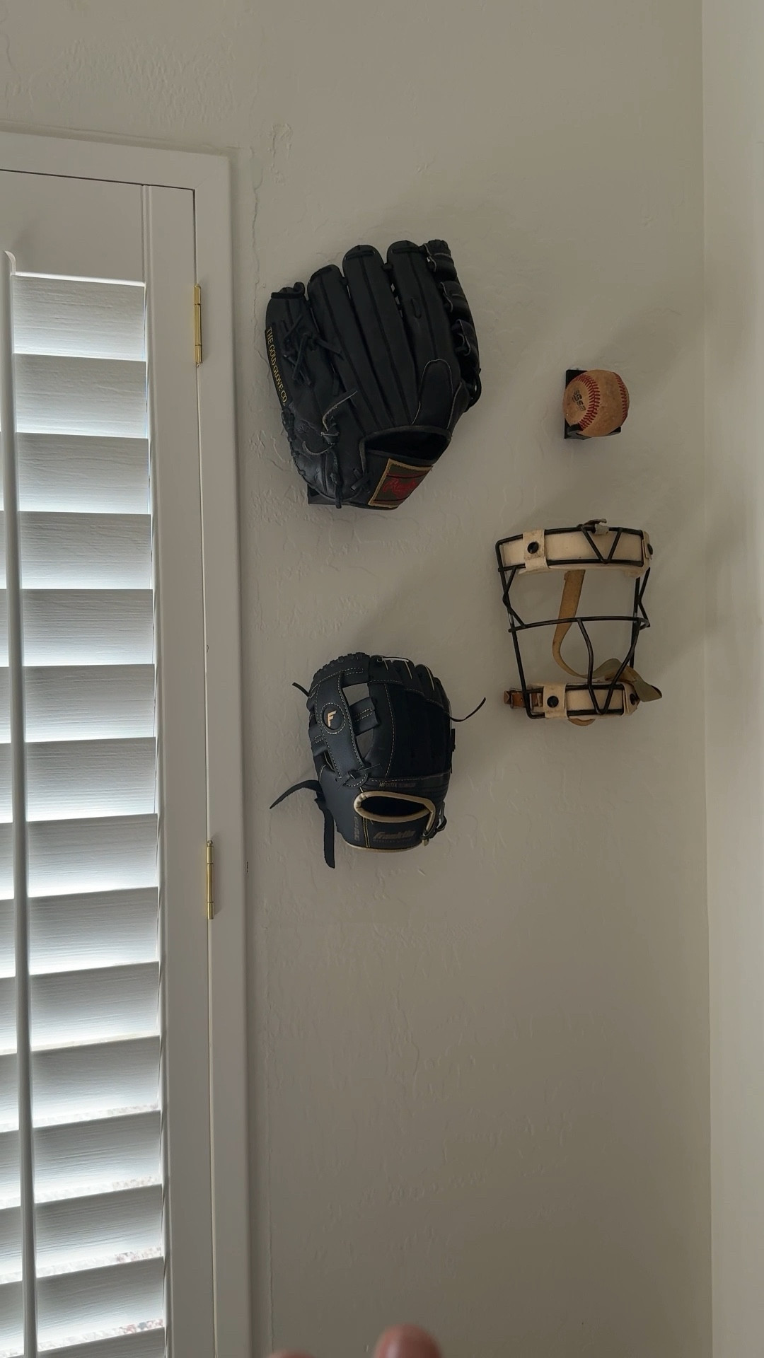 Spring home refresh with @etsy #ad #Etsy #EtsyCreatorCo // boys room baseball wall // baseball mit wall hanger and baseball wall hanger. Sharing details as well as other home items found on Etsy 



#LTKHome #LTKmomlife #LTKKids