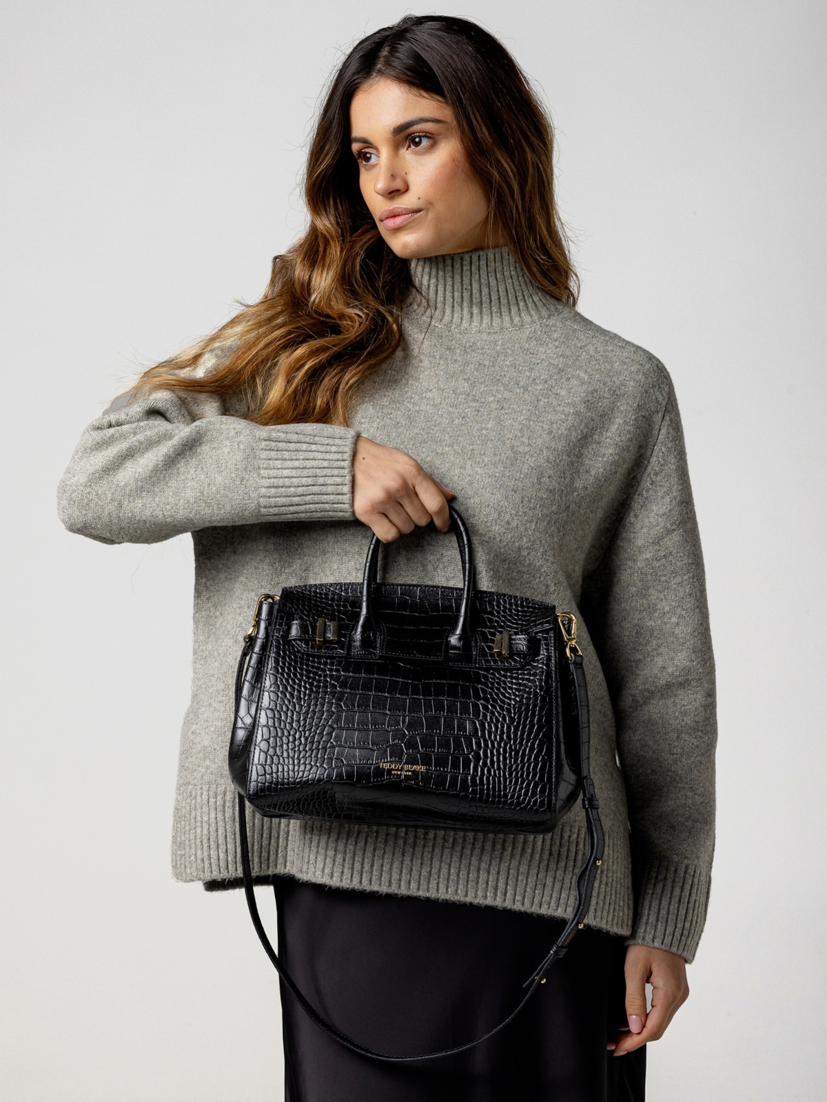 Gigi Croco 11" - Black | Macy's