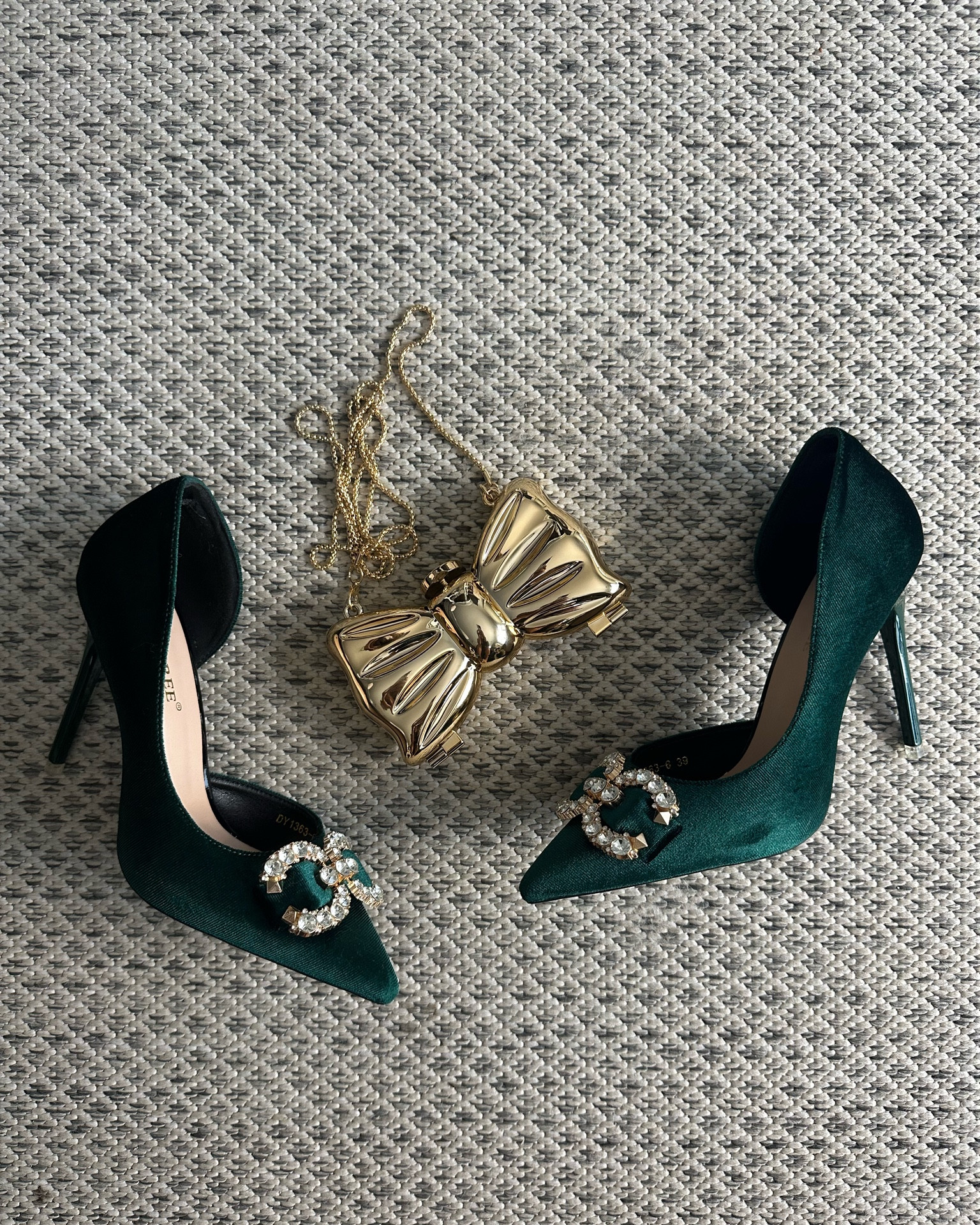 Holiday season things ✨💚🌟

Holiday outfits, holiday party outfits, holiday party outfit, Christmas outfits, Christmas party outfits

#LTKStyleTip #LTKFindsUnder50 #LTKHoliday