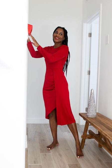 Ready to be the holiday hostess with the mostess in my @walmartfashion ♥️💚 As a #WalmartPartner I’ve rounded up my favorite #WalmartFashion that’s perfect for the holidays including these 2 dresses! Shop my picks here! 

#LTKunder100 #LTKHoliday #LTKunder50