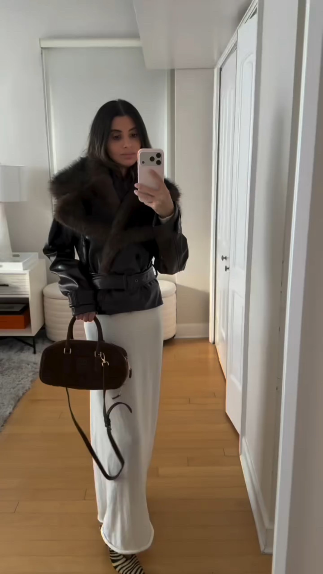 Proof winter outfits don’t have to be boring💋🪞🐆🍸