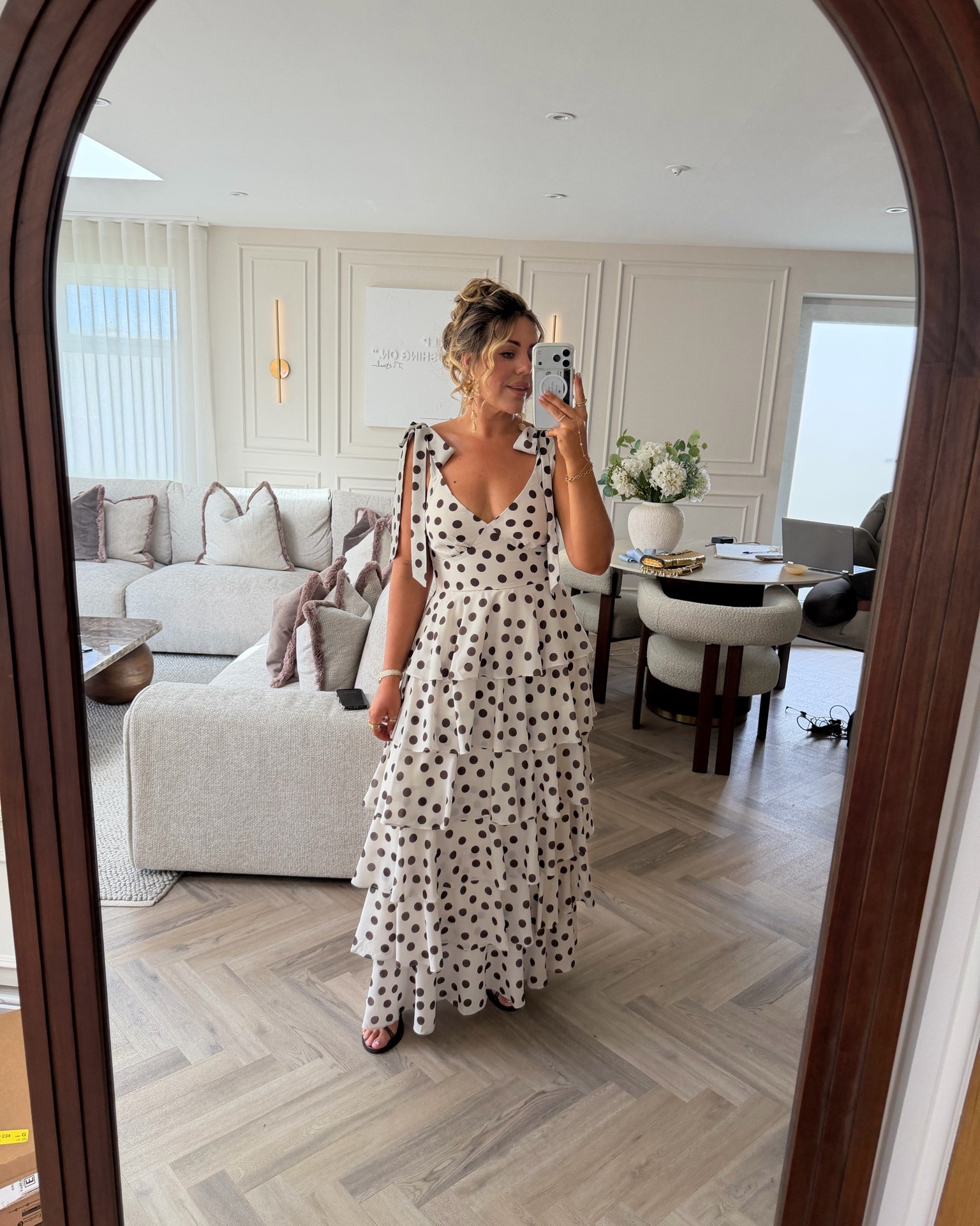Wearing size 10 - fit is perfection!!

#LTKwedding #LTKluxury #LTKpartywear