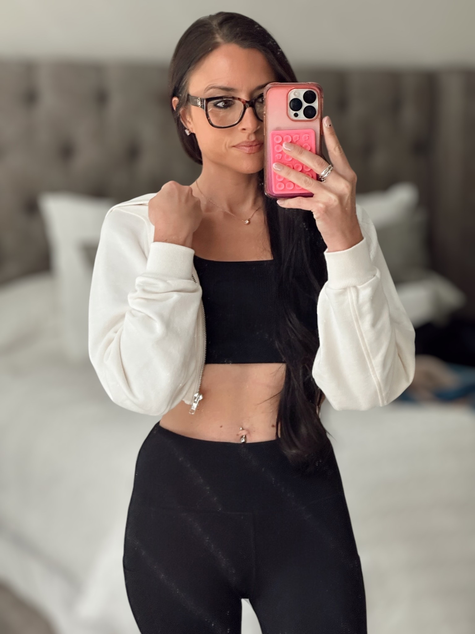 Todays full gym outfit 
Alo yoga cropped zip hoodie
Amazon top from a set 
Amazon leggings 
Coach necklace 

All linked below !! Message me if
You have any questions ❤️❤️❤️

#LTKStyleTip #LTKFindsUnder50 #LTKActive