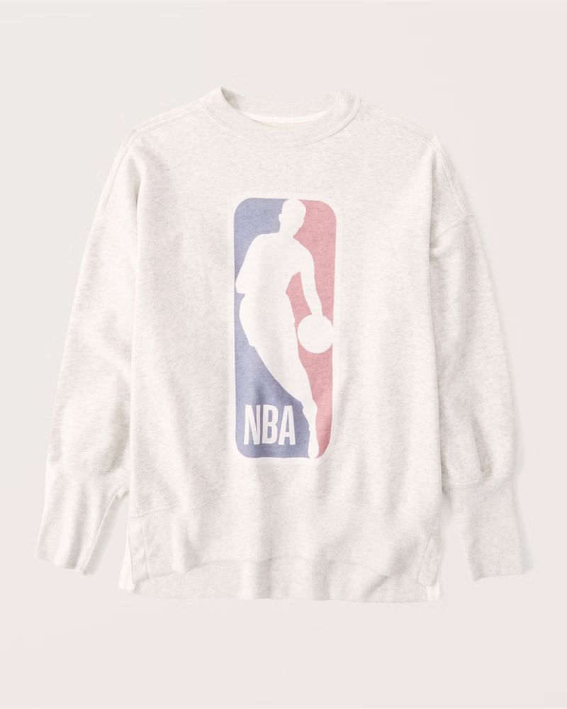 Boyfriend Crew NBA Graphic Sweatshirt | Abercrombie & Fitch (US)