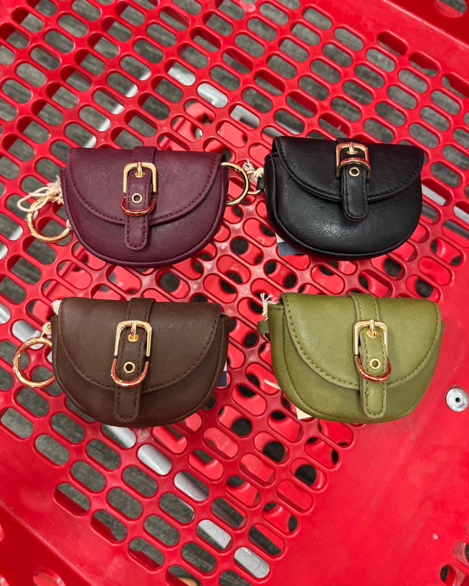 Mini bag charms is having a moment! 😍