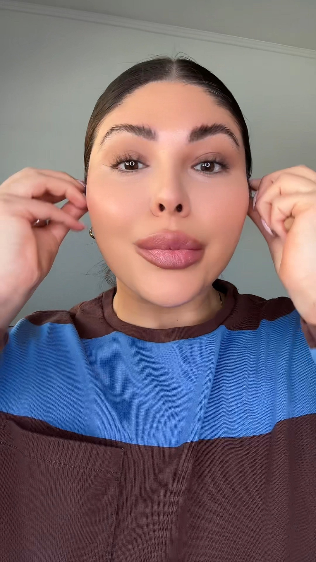 A perfect everyday lip combo #lipcombo #liptutorial #yslbeauty 

#LTKBeauty #LTKmorningroutine #LTKgrwm