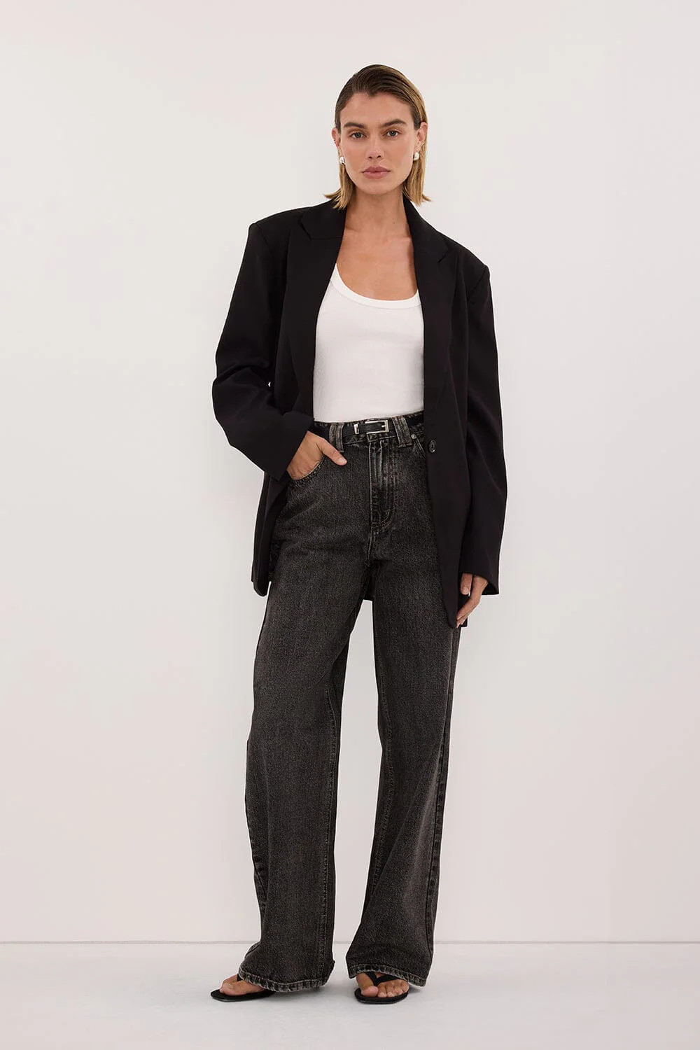 REAGAN 2.0 WASHED BLACK SLOUCHY JEAN | DISSH