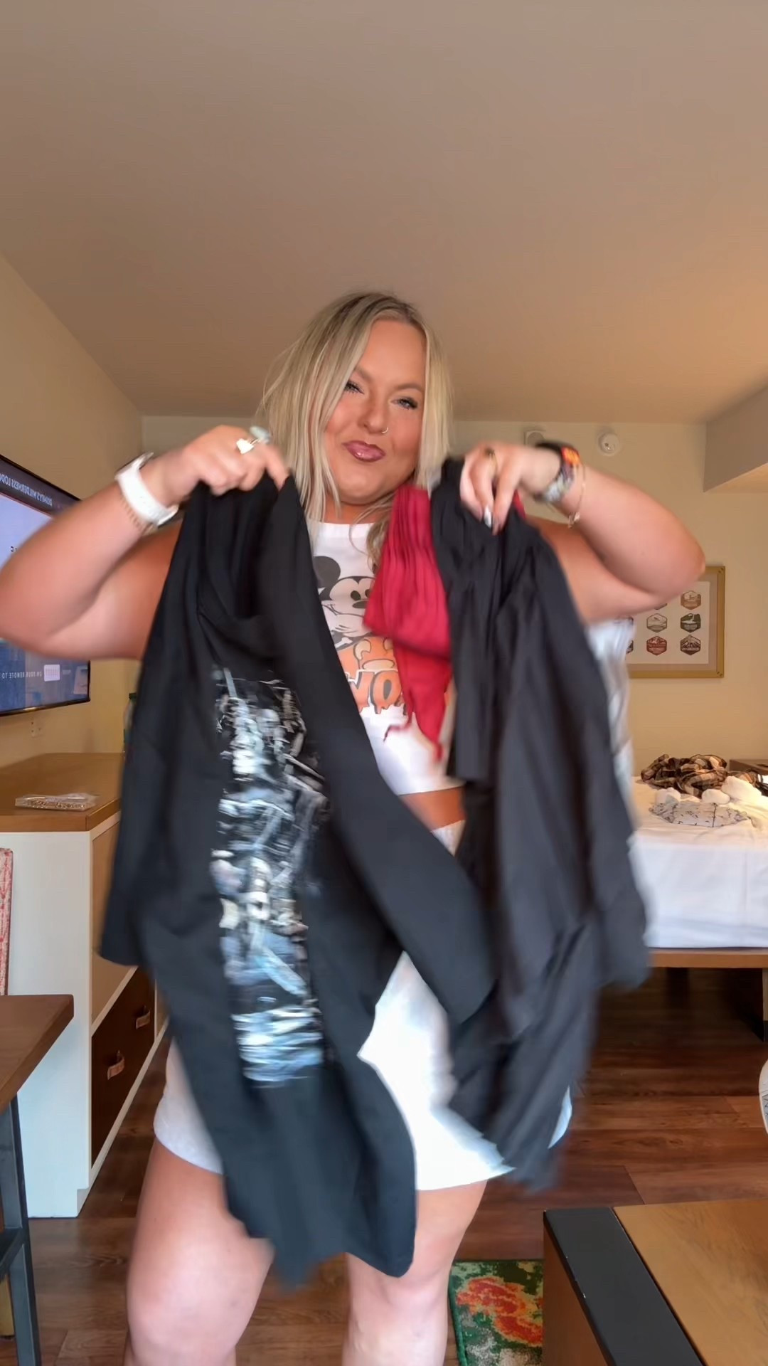 Skort: xxl
Top: xxl

#LTKHalloween #LTKPlusSize #LTKStyleTip