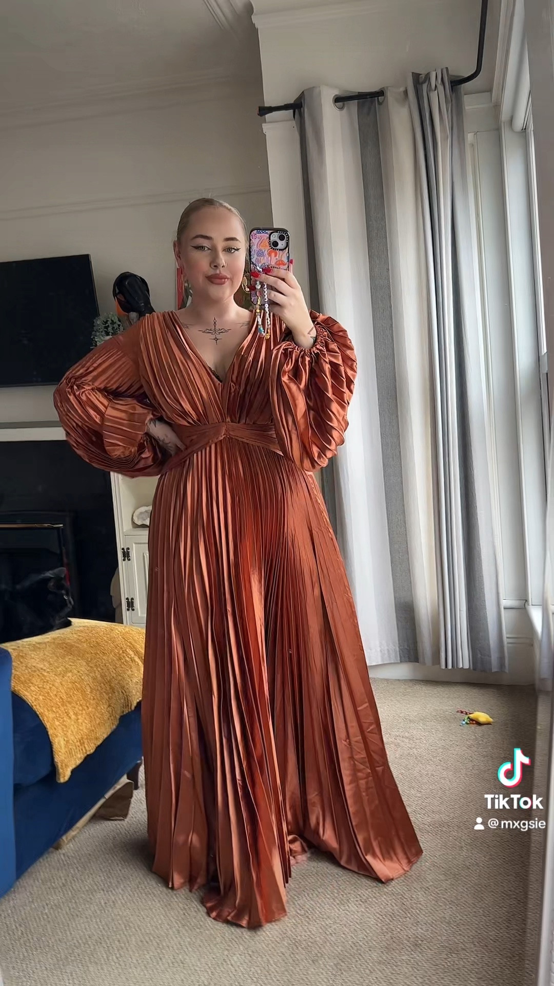 Wedding guest dress formal event dress red carpet black tie 

#LTKunder50 #LTKmidsize #LTKSeasonal