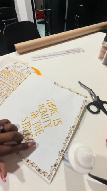 DIY graduation cap

#LTKSeasonal