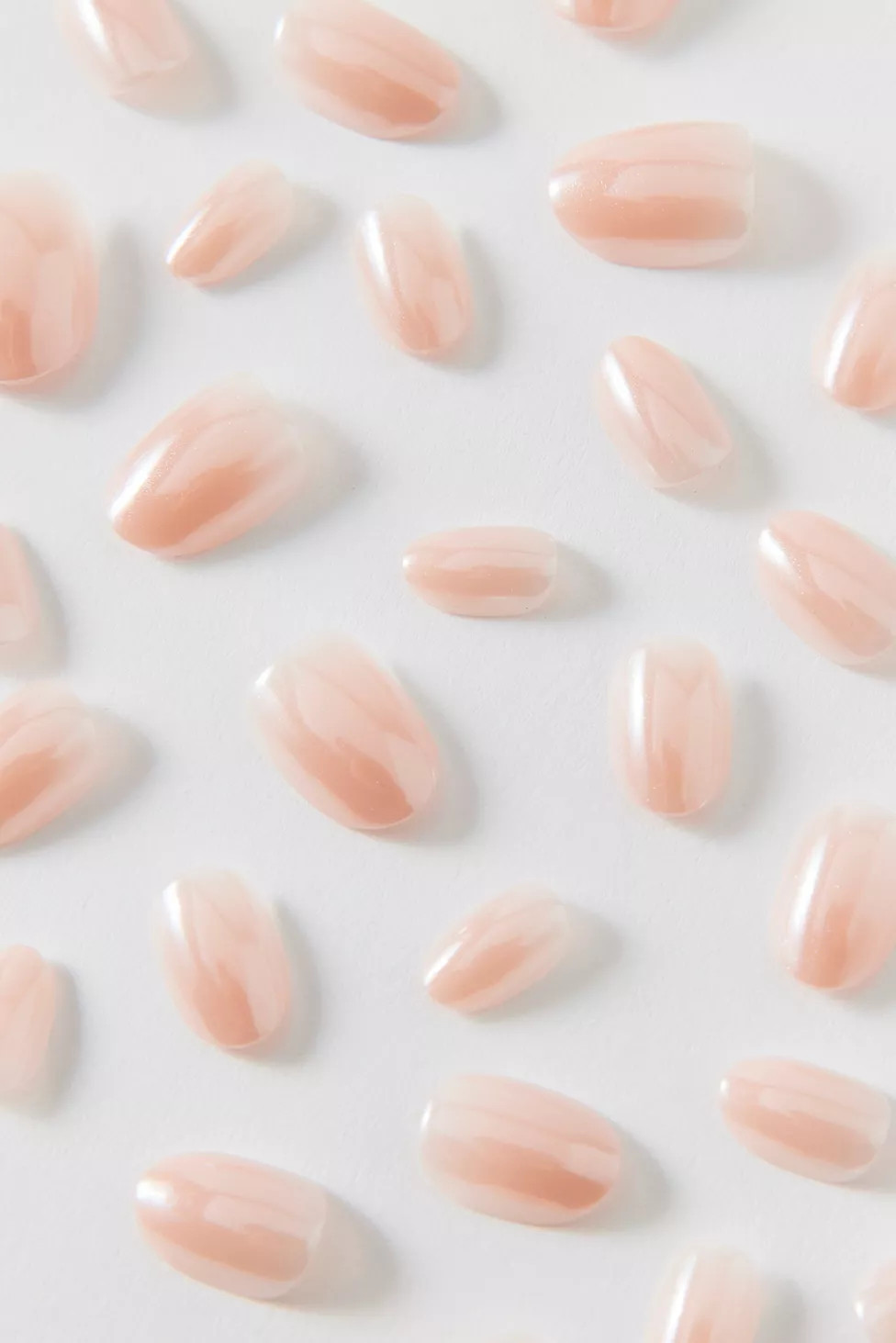 Celebritips Press-On Faux Nail Set | Urban Outfitters (US and RoW)