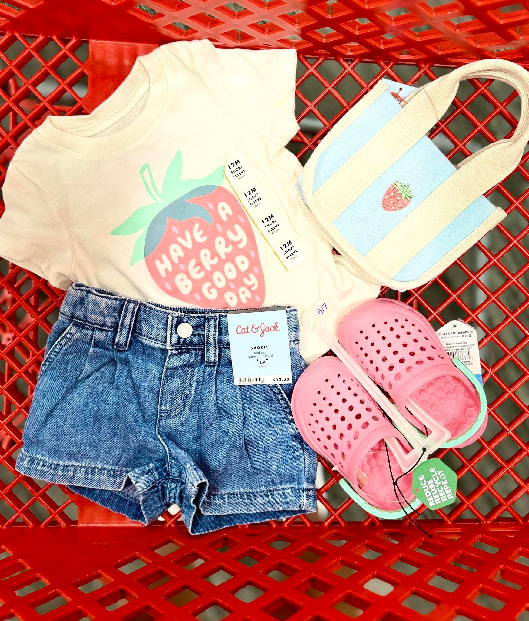 Little girls’ strawberry summer themed outfit 😍🍓 SO stinkin’ cute!
-

#targetmom #targetfind #targetmom #target #targetstyle #toddlergirl #girlmom #girlclothing #girlstyle #girloutfit #toddlergirlfashion #toddlergirlstyle

#LTKBaby #LTKBump #LTKKids