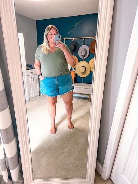 Casual Chic: Effortless Plus Size Style!

✨ Looking for the perfect combination of comfort and style? Look no further! Today, I'm embracing the classic and versatile combination of a basic tee and jean shorts for an effortless plus size outfit. 💁‍♀️

A basic tee is a wardrobe staple that can be dressed up or down, and it's a perfect match for a pair of jean shorts. This timeless combo is all about embracing simplicity while looking effortlessly chic. 💖

#PlusSizeFashion #EffortlessStyle #BasicTee #JeanShorts #ComfortAndStyle #CasualChic #ConfidenceIsBeautiful #ExpressYourStyle

#LTKSeasonal #LTKstyletip #LTKcurves