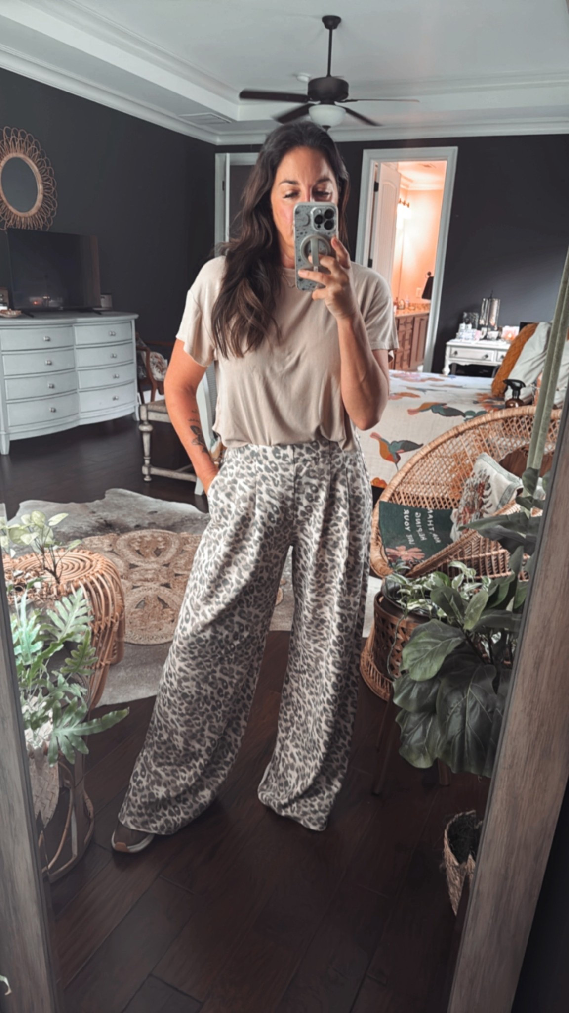 Comfy streetwear look 