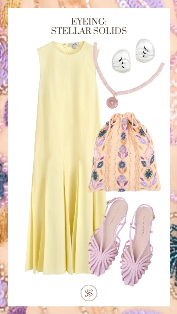 Yellow dress
Pink accessories
Pink sandals