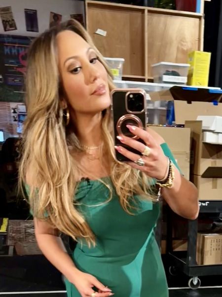 Thought I’d get in the St Patrick’s Day spirit early this year ☘️Love a jumpsuit that is off the shoulder with capped sleeves! Comment below and let me know what your favorite brand of jumpsuits are 💚

#LTKstyletip #LTKworkwear #LTKSeasonal