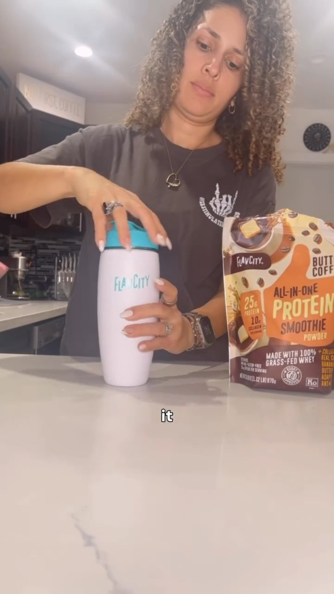 gifted by FlavCity 

Those that know me know I love my protein coffee. Every morning I make my vanilla protein coffee, so when I got the chance to try the Coffee Butter flavor from FlavCity it was an immediate yes.

Now I can switch it up for my mid day pick me up. I just add a scoop to my coffee, shake and that is it. No blender needed.

Made with grass fed whey protein, collagen, real ingredients and functional mushrooms, it is an easy way for me to add extra protein during the day.

Creamy, delicious and honestly tastes like a treat while still helping me reach my protein goals.

Save this for your next coffee moment.
Stay tuned because I will be sharing another way to get in some extra protein as a treat!

@flavcity #protein #bobbyapproved