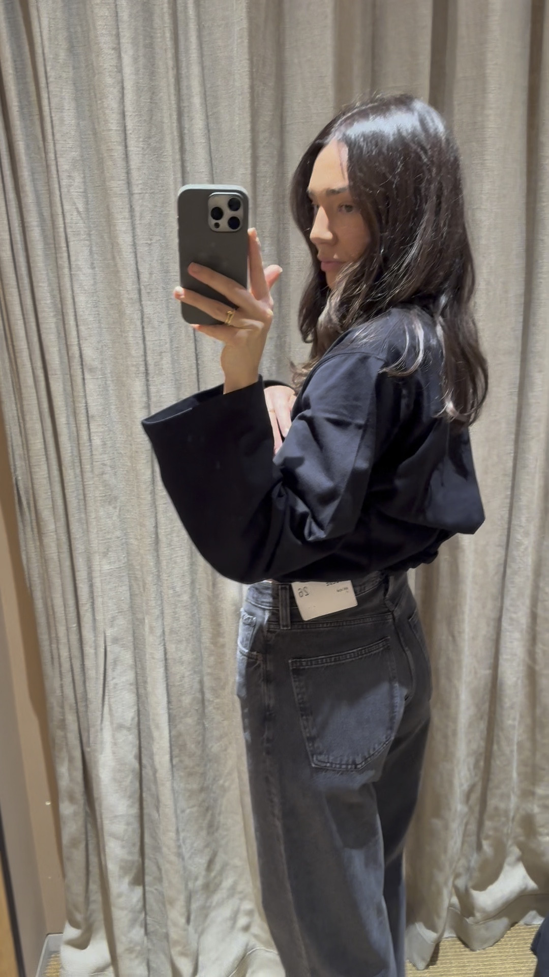 A simple chic outfit 
- Camilla and Marc black long sleeve cotton flared sleeve top 
- Agolde black wash denim ‘arc jean’ mid rise wide leg. 
Paired with white mesh ballet flats to a casual look

#LTKstyletip #LTKautumn #LTKaustralia