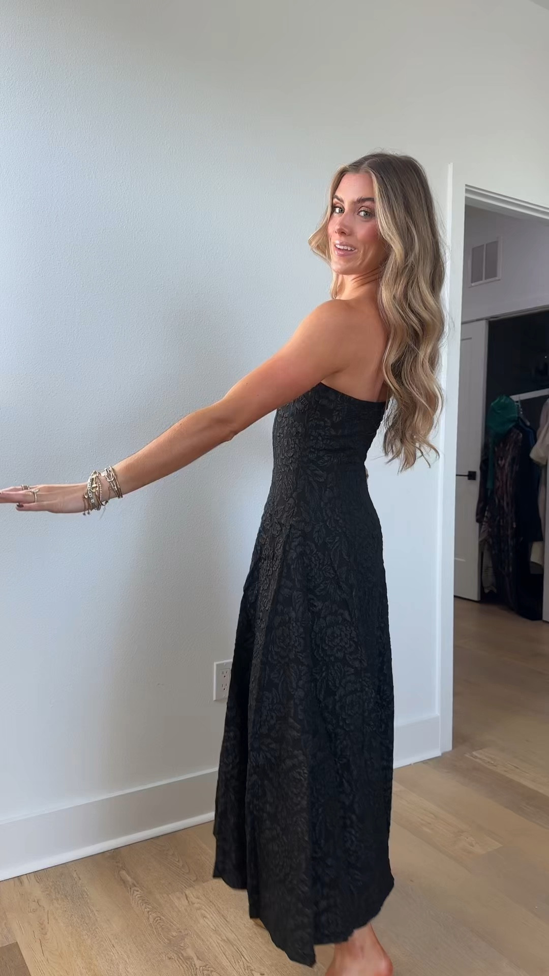 Baltic Born use code SLOANEBB15. Baltic Born @balticbornclothing wedding guest dress, wedding dress, formal dress, maxi dress, event dresses, prom dress, winter wedding guest dress, fall wedding guest dress, dresses under $100, under $100 dresses. #balticborn #balticbornpartner

#LTKootd #LTKHoliday #LTKFindsUnder100