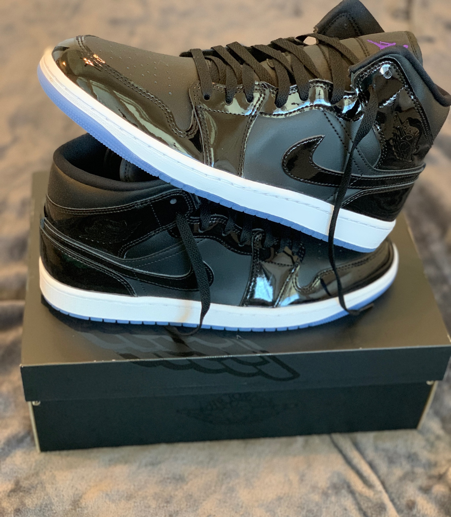 My husband loves his  Air Jordan Retro 
@nike #AirJordan #Nike #MensShoes #Sneakerhead #Sneakers #Hightops #Fashion 

#LTKmens #LTKshoecrush