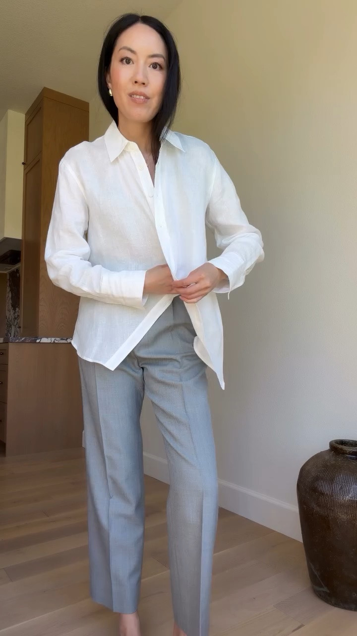 Wearing a US4 in this gorgeous Veronica Beard shirt. 

#classicstyle
#whiteshirt
#summershirt
#summerblouse
#VeronicaBeard

#LTKootd #LTKSeasonal #LTKWorkwear