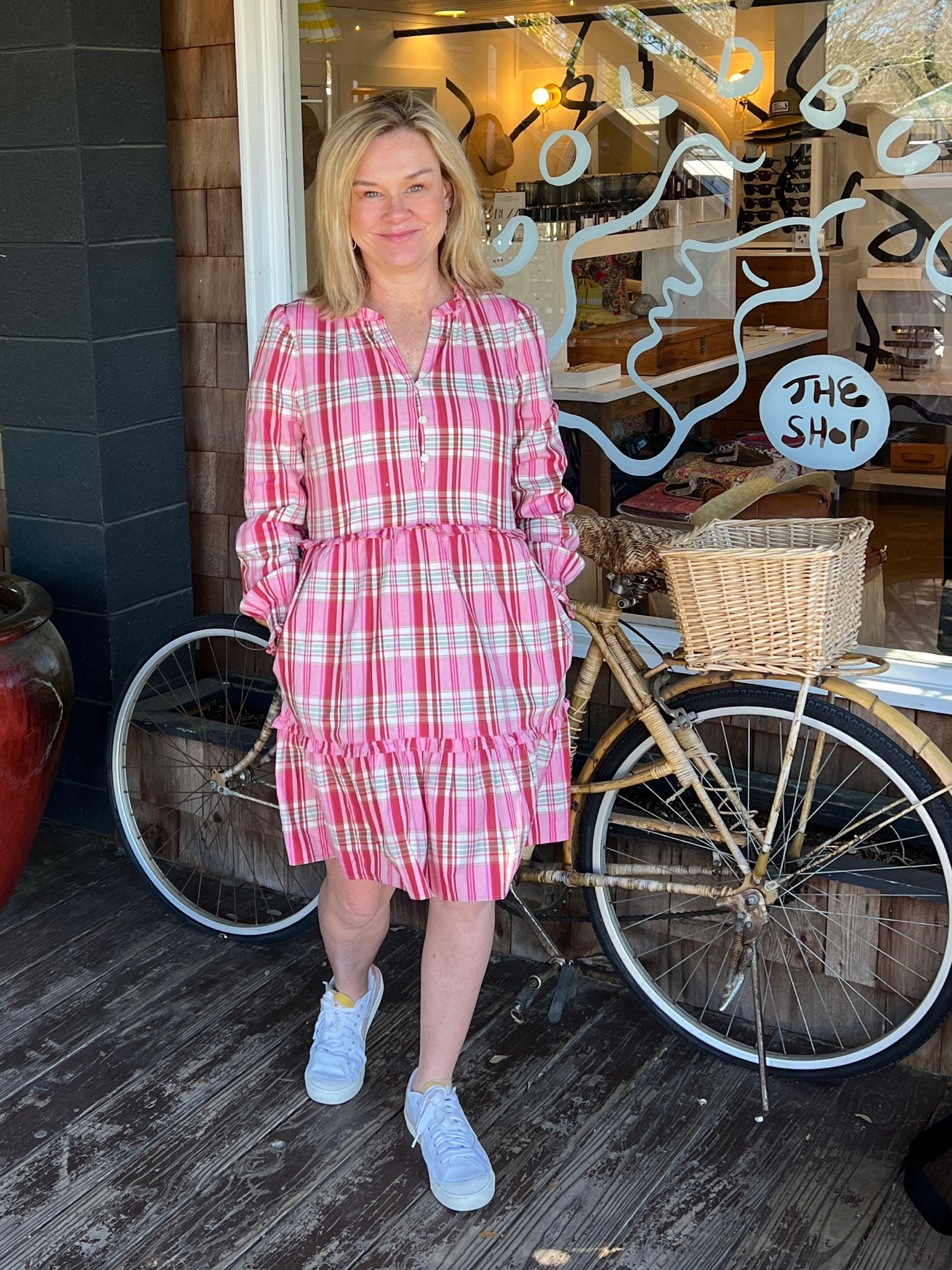 Transitional spring dress! Lightweight but with sleeves for chilly spring temps. 

#LTKSeasonal #LTKFind #LTKstyletip