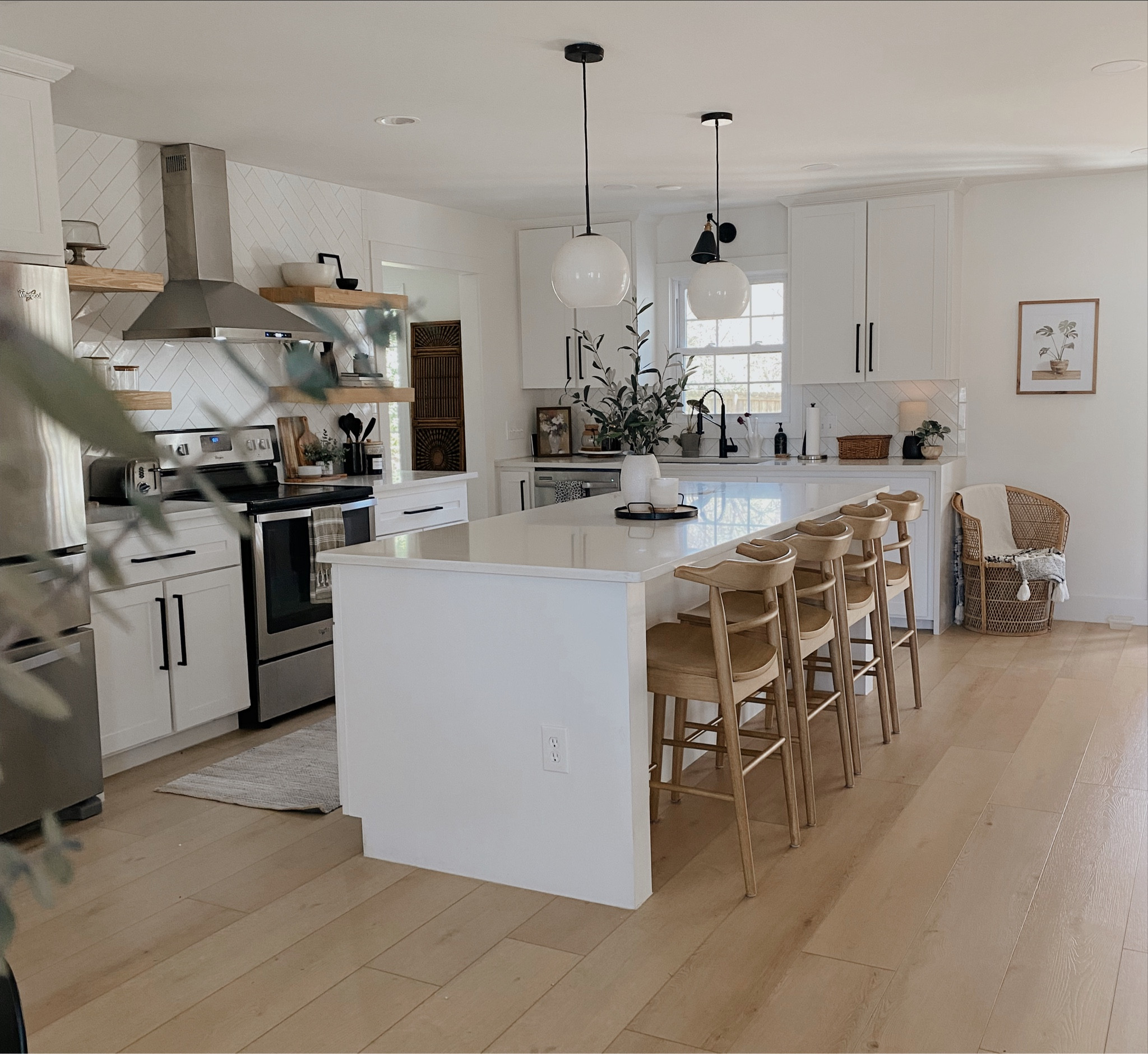 White kitchen, kitchen design, kitchen island, kitchen pendants, kitchen island chairs, wooden kitchen chairs, wooden floors, modern organic, modern organic kitchen

#LTKhome
