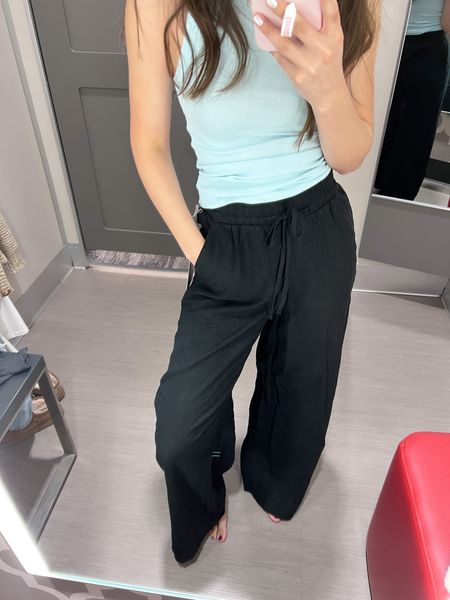 NEW $25 wild leg linen blend pull on pants! Comes in a few other colors — I wear an XS + I’m 5’3! 

Spring Style, Summer Style, Vacation Style, Resort Wear, Trending Fashion, Linen Pants 

#LTKunder100 #LTKunder50 #LTKstyletip