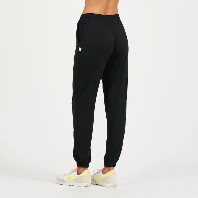 Boyfriend Jogger | Black Heather | Vuori Clothing (US & Canada)