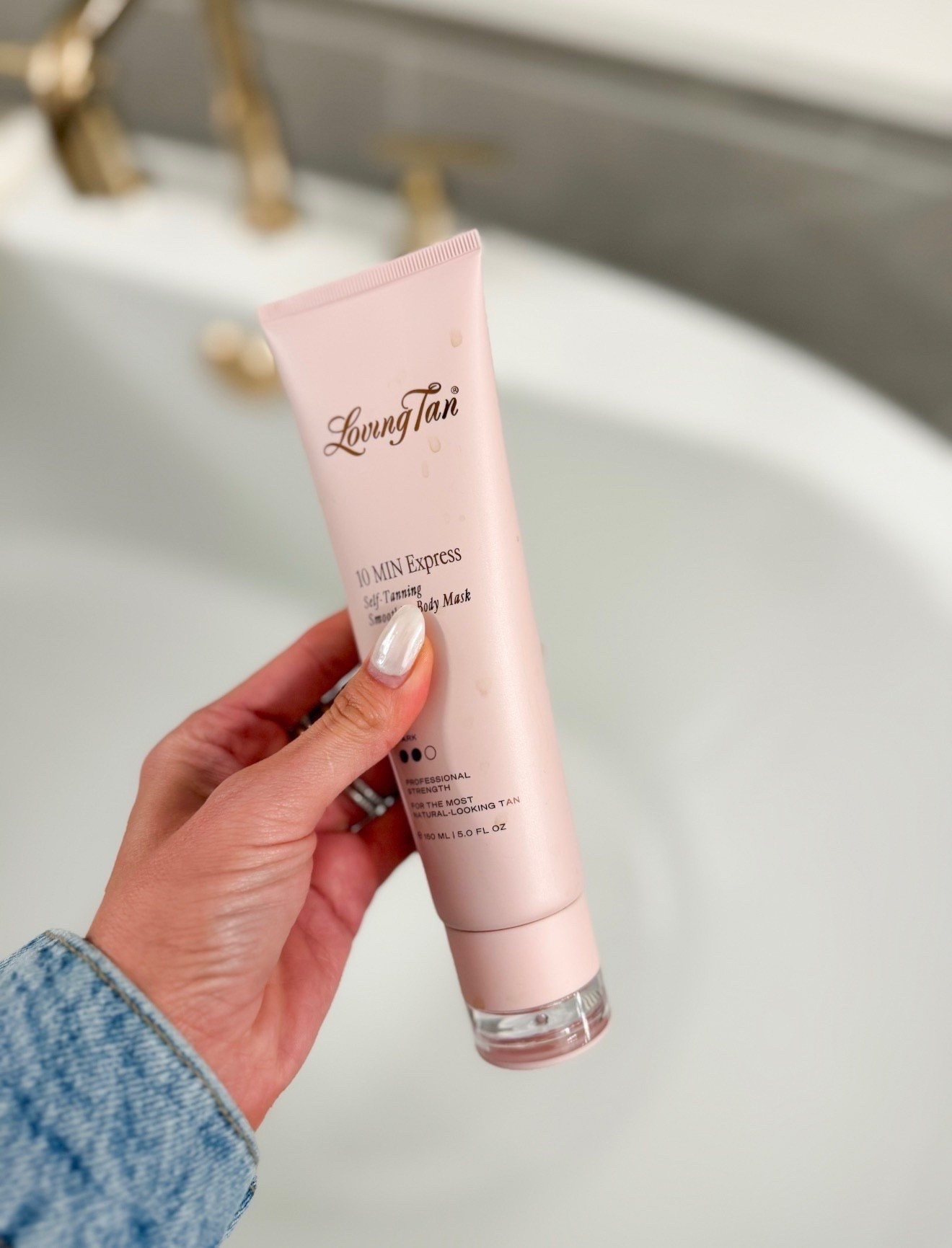 MONTHLY BEST SELLER!! Self tan, natural glow, everyday skincare, self tanner, loving tan, annabrstyle 



#LTKBeauty