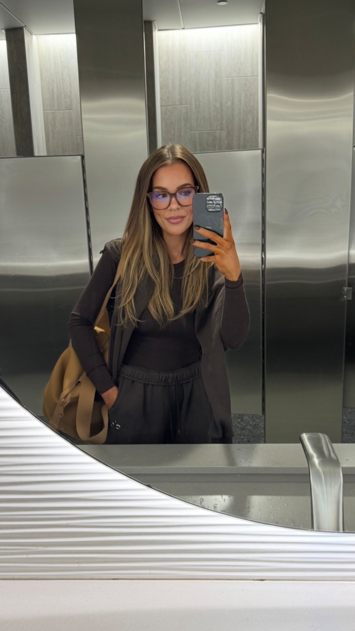 Casual monochrome outfit! My go to always. Have this entire combo in brown, grey, and black! Wearing XS in all pieces.

#LTKActive #LTKTravel #LTKSeasonal