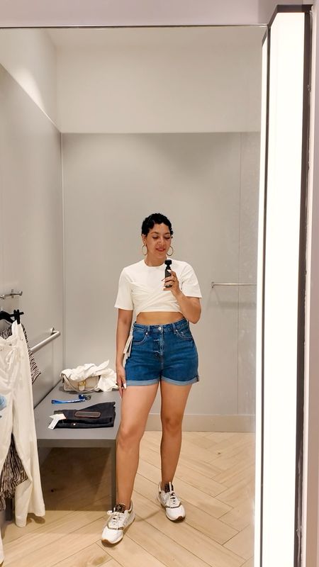 Trying on the best selling jean shorts from H&M. Get my full review over on YouTube and shop the best sellers here.

#LTKMidsize #LTKStyleTip #LTKFindsUnder50