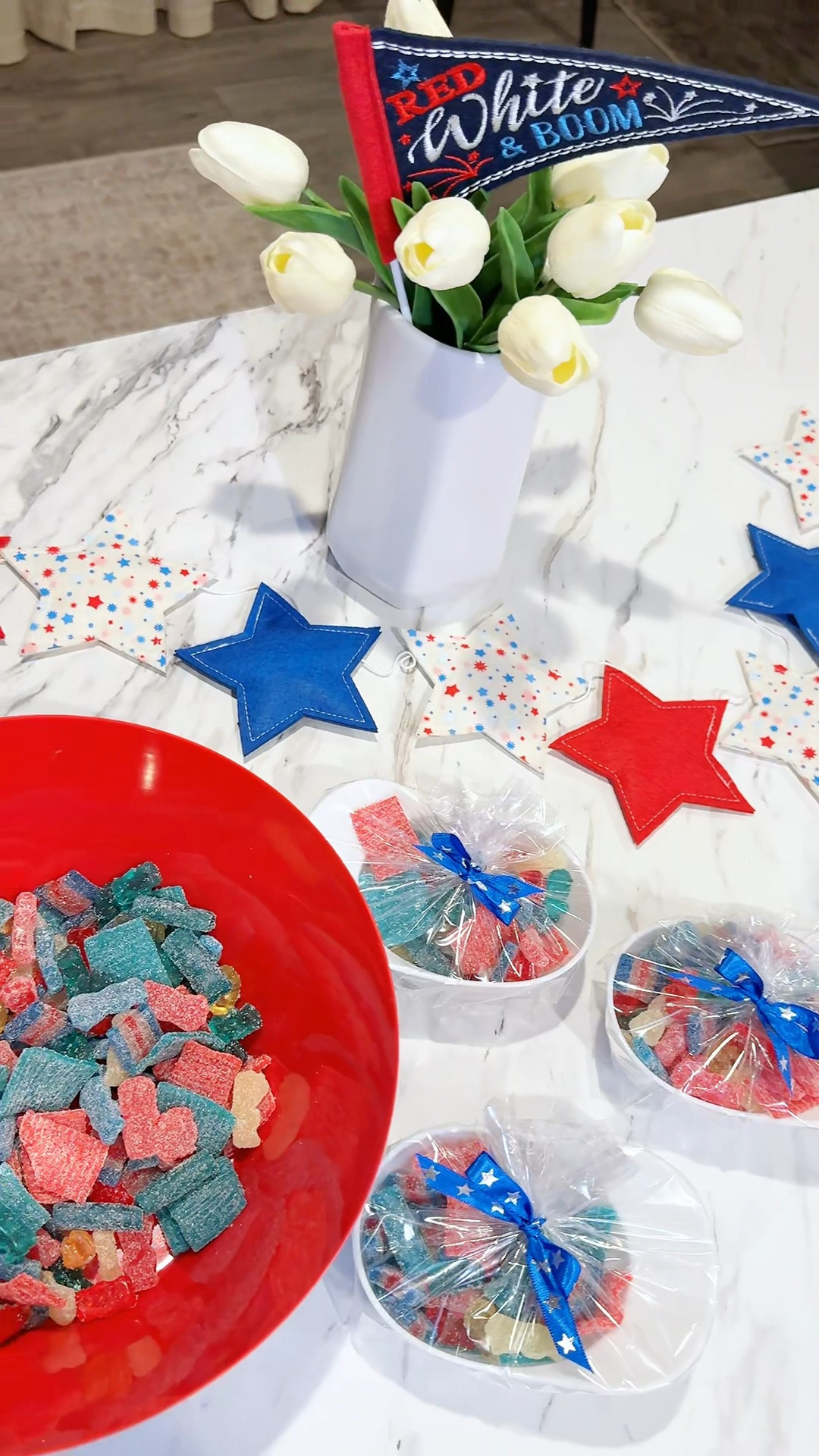 Red, white, and blue patriotic candy salad! 🇺🇸✨🧨⚾️⭐️💙

#LTKParties #LTKHome