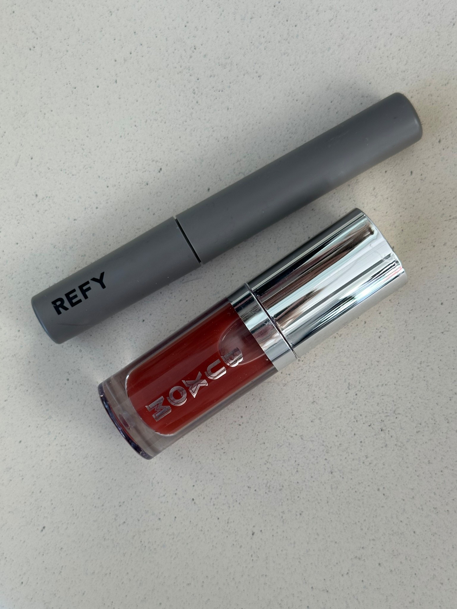 Refy liner shade Fawn
Buxom Shade Mosul mule 

#LTKTravel #LTKStyleTip #LTKBeauty